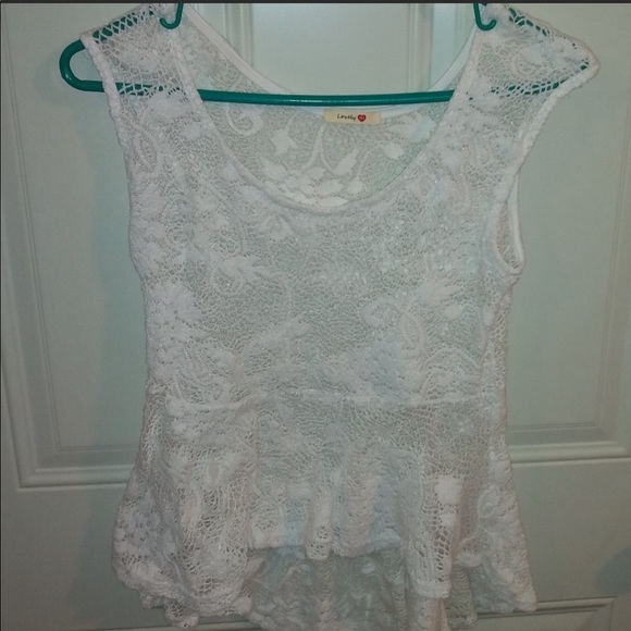 Lovely 153 Women’s Short Sleeve Crochet Shirt NWOT - Picture 1 of 7